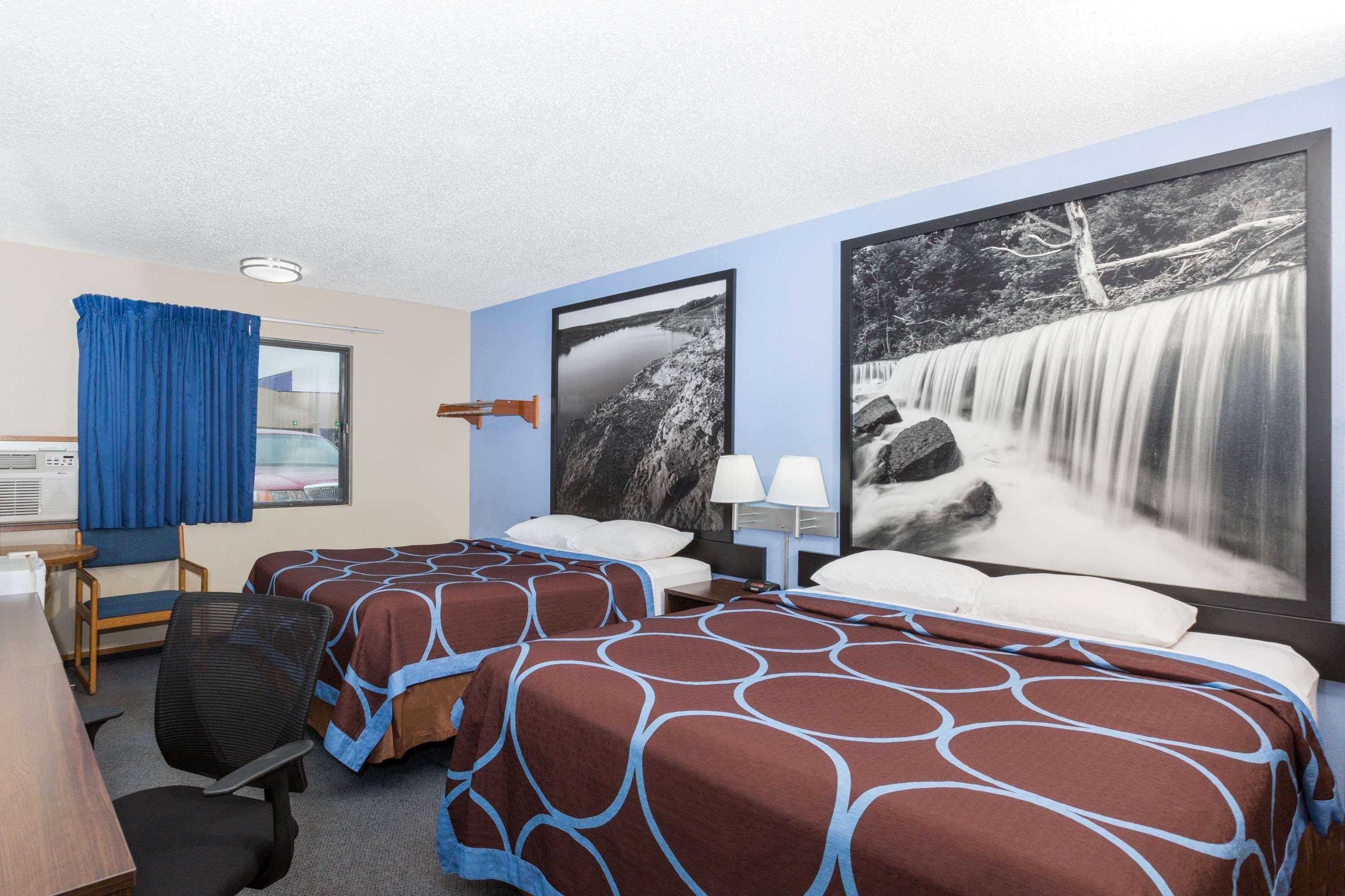 Super 8 By Wyndham Manhattan Ks Kültér fotó