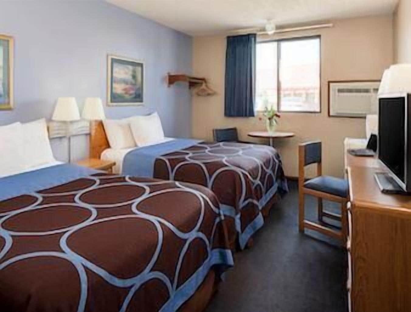 Super 8 By Wyndham Manhattan Ks Kültér fotó